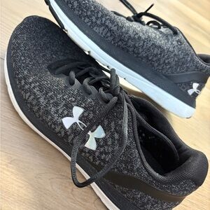 Size 8.5 Under Armour UA Women’s Charged Impulse Knit 3022603-001 Running Shoes
